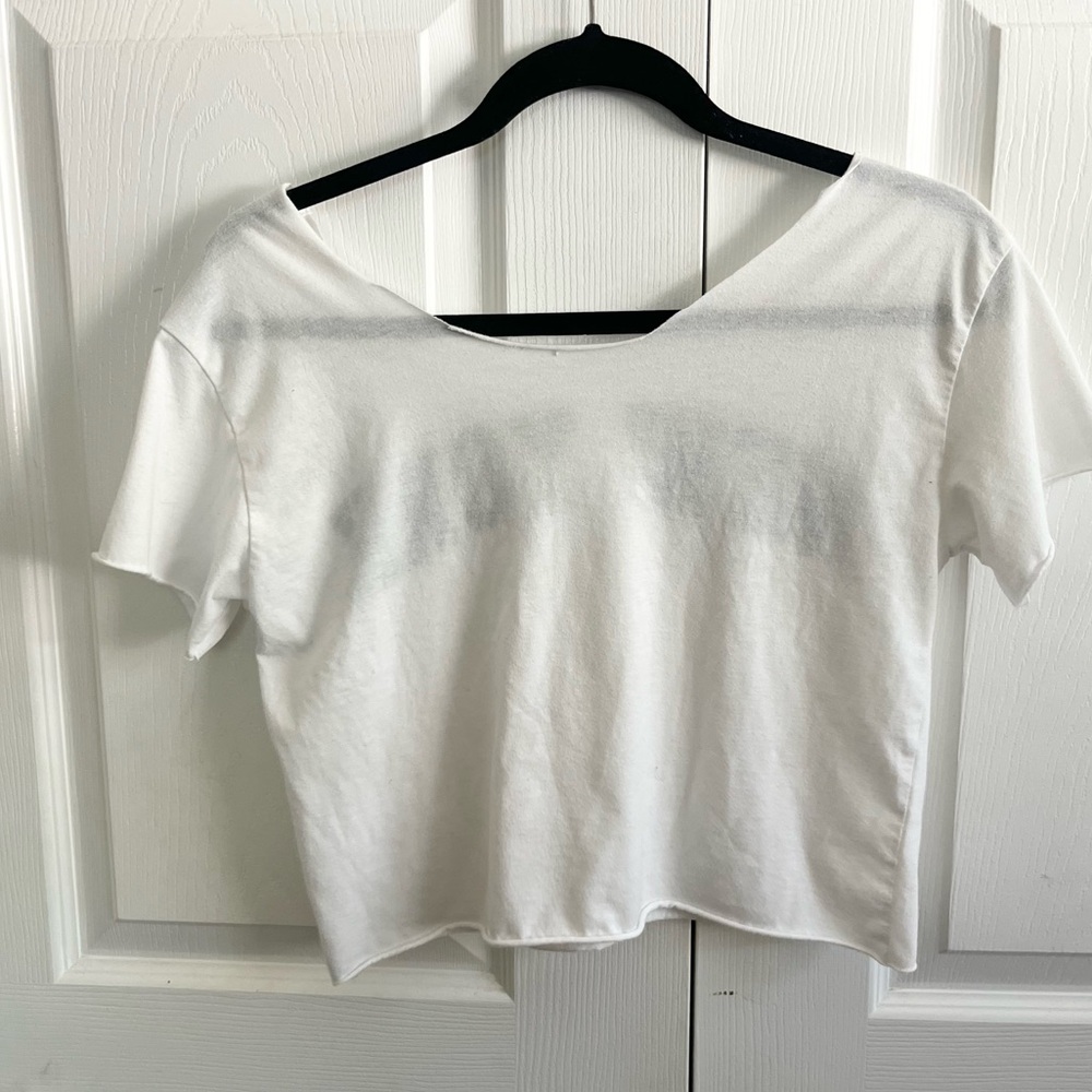 5 for $25! White Graphic Tee with 'New York' Print - Picture 2 of 2